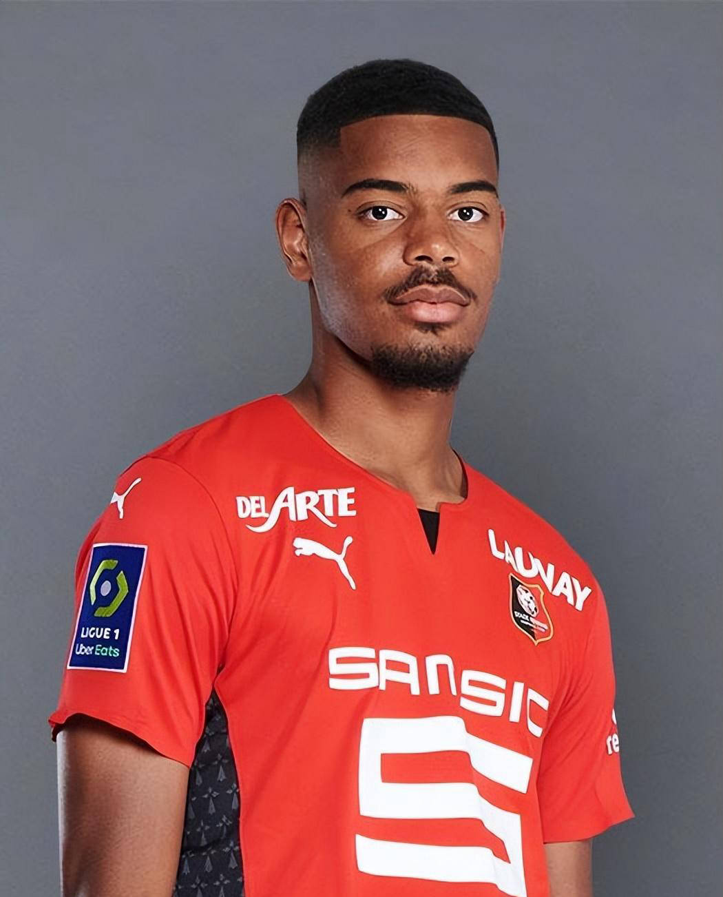 国米引援火爆，签下法甲全能王和德甲最佳中卫